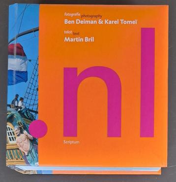 .NL  - 720 pagina's over Nederland - Martin Bril beschikbaar voor biedingen