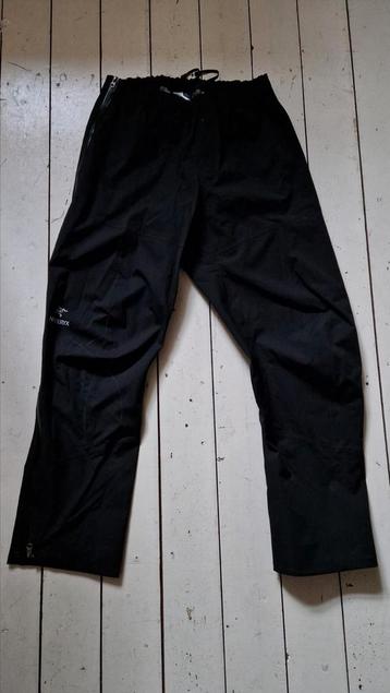 Arc'teryx Beta Broek beschikbaar voor biedingen