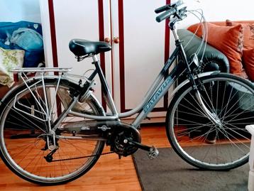 BATAVUS JAKIMA STUDENTEN/STATIONS FIETS  beschikbaar voor biedingen