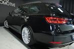 SEAT Leon ST 1.4 TSI FR / PANODAK / CARPLAY / LED / PDC V+A, Gebruikt, Zwart, 4 cilinders, 150 pk