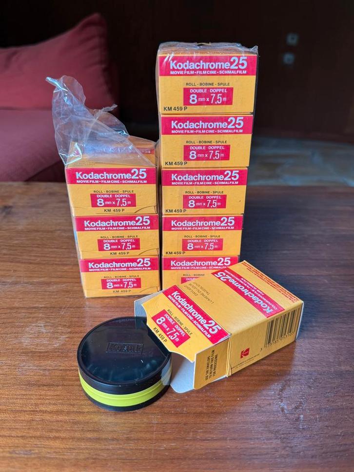 8x Kodak Kodachrome 25 kleuren film, Audio, Tv en Foto, Filmrollen, 8mm film, Ophalen