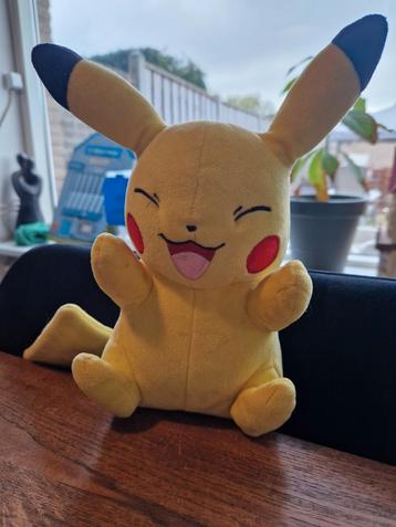 Pikachu Knuffel - Pokémon Pluche beschikbaar voor biedingen