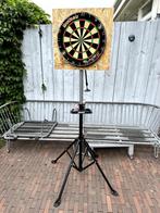 Winmau XTREME STAND (dartstandaard ) + Winmau Blade 5, Sport en Fitness, Darts, Ophalen, Gebruikt, Dartbord