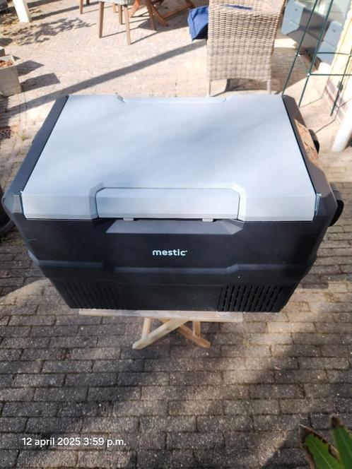 Mestic compressor koel/vries box, Caravans en Kamperen, Koelboxen, Zo goed als nieuw, Compressor, Ophalen