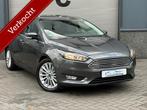 Ford Focus Wagon 1.5 150PK Titanium Edition Prachtige auto!, Stof, Zwart, 4 cilinders, 150 pk