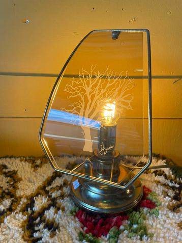 Vintage jaren 80 Hollywood regency lamp beschikbaar voor biedingen