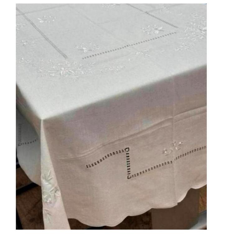 XL Tafelkleed + 8 servetten Kant Ovaal Floweral geborduurd, Huis en Inrichting, Tafelkleden, Nieuw, Ovaal, Binnen, Ophalen of Verzenden