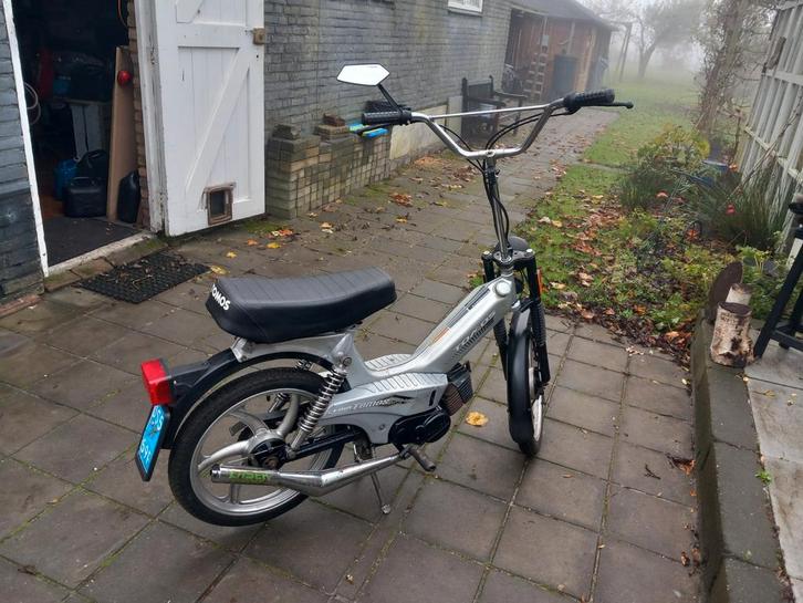Custom Tomos, Fietsen en Brommers, Overige Fietsen en Brommers, Zo goed als nieuw, Ophalen