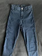 Bershka jeans maat 34, Gedragen, Blauw, Ophalen of Verzenden, W27 (confectie 34) of kleiner