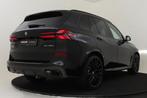 BMW X5 xDrive50e M-SPORT PRO|22'LM VELGEN|PANO DAK|TREKHAAK|, Auto's, BMW, 12 maanden, Gebruikt, 2395 kg, Zwart