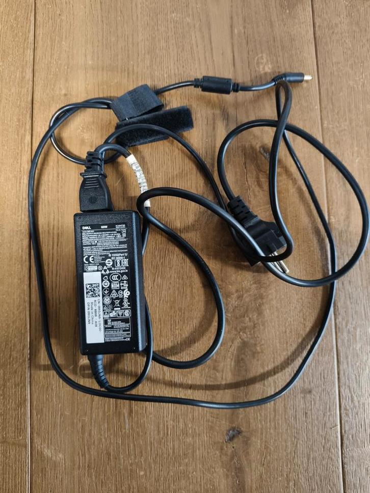 Dell LA65NS2-01 Laptop Adapter - Origineel, Computers en Software, Laptop-opladers, Gebruikt, Ophalen of Verzenden