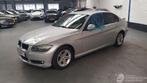 BMW 3 Serie 318i 16V (bj 2011), Handgeschakeld, Sedan, Zilver of Grijs, Benzine