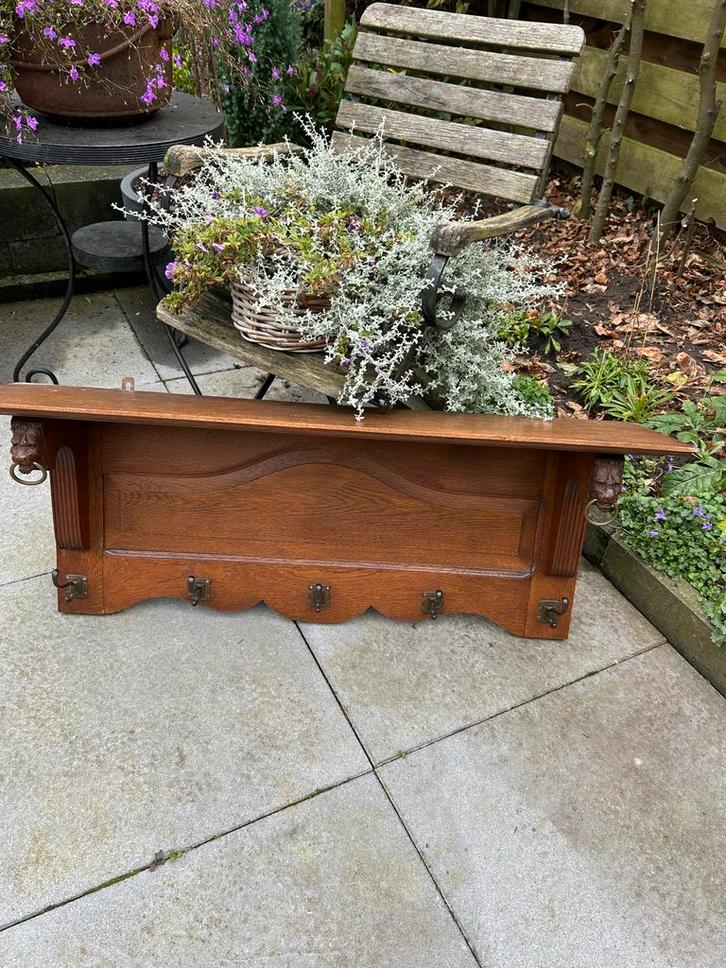 Antieke eiken kapstok met leeuwenkoppen, Antiek en Kunst, Antiek | Meubels | Kasten, Ophalen