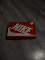 Nike dunks low, Ophalen of Verzenden, Gedragen, Sportschoenen, Zwart