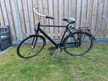 Herenfiets beschikbaar voor biedingen
