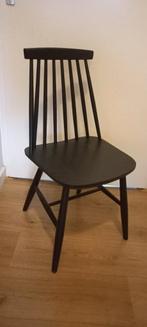 Originele zpm radomsko spijlenstoel Retro, Huis en Inrichting, Stoelen, Ophalen, Zo goed als nieuw, Zwart, Twee