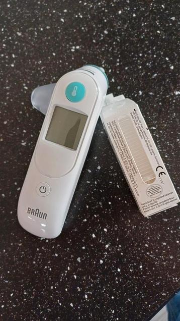 Braun oorthermometer IRT6020. beschikbaar voor biedingen