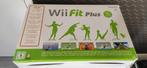 Wii Fit Plus Bundle, 1 speler, Ophalen of Verzenden, Zo goed als nieuw, Vanaf 3 jaar