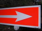 Richting +aanwijzingsbord Trespa, reflecterend 148x44 140x50, Ophalen, Zo goed als nieuw, Reclamebord