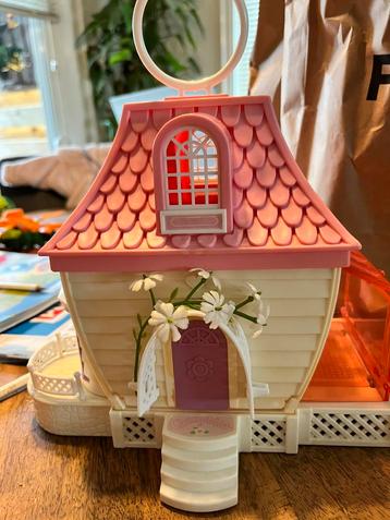 Vintage Charmkins Dufti poppenhuis en sieradendoos beschikbaar voor biedingen