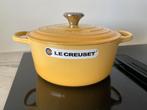 Le creuset 24 cm pan, camomille geel (kamille), nieuw, Gietijzer, Nieuw, Ophalen of Verzenden, Keramische plaat