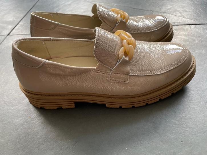 Schoenen van het merk solidus, Kleding | Dames, Schoenen, Zo goed als nieuw, Instappers, Beige, Ophalen of Verzenden