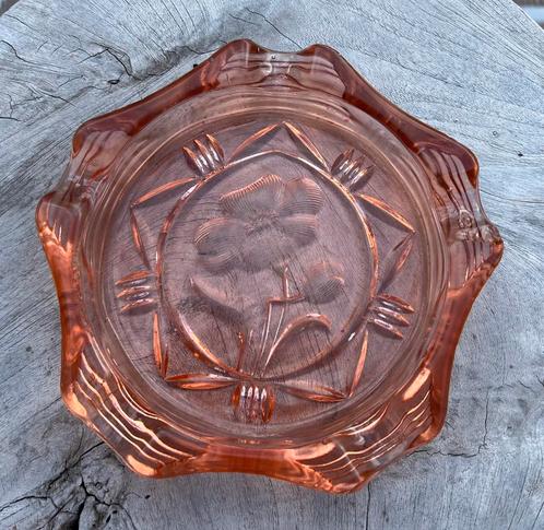 Walther & Söhne asbak roze, Antiek en Kunst, Antiek | Glas en Kristal, Ophalen of Verzenden
