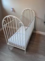 Stalen Ledikant - Stevig en Stijlvol!, Kinderen en Baby's, Babywiegjes en Ledikanten, Ophalen, Gebruikt, Ledikant