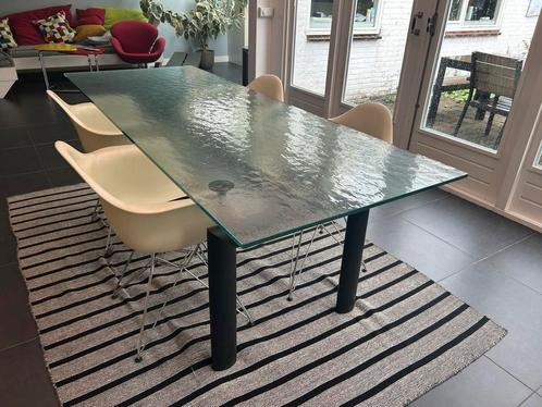 LC6 Cassina Le Corbusier Eettafel, Huis en Inrichting, Tafels | Eettafels, Zo goed als nieuw, 50 tot 100 cm, 200 cm of meer, Vijf personen of meer