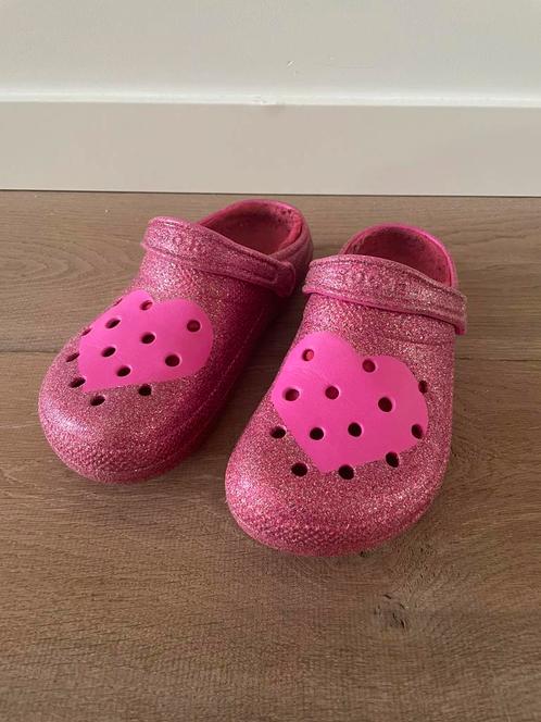 Glitter Crocs valentijns editie, Kleding | Dames, Schoenen, Gedragen, Overige typen, Roze, Ophalen of Verzenden