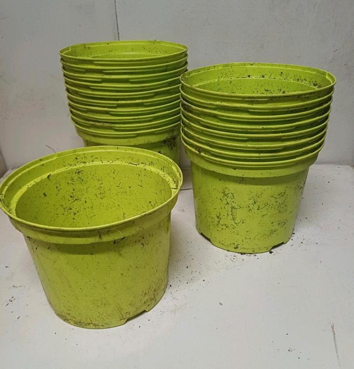 Kweekpotten 5 liter, Tuin en Terras, Bloempotten, Gebruikt, Kunststof, Minder dan 40 cm, Minder dan 25 cm, Rond, Ophalen of Verzenden