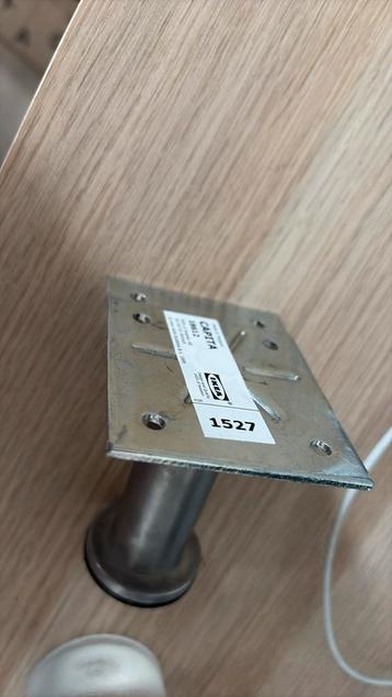Capita IKEA poot beschikbaar voor biedingen