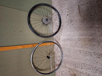 Super goede racefiets velgen  beschikbaar voor biedingen
