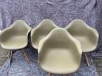 4 stoelen vitra eames armchair daw in mosgroene kleur, Overige kleuren, Design, Zo goed als nieuw, Vier