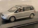 Volkswagen Touran, Hobby en Vrije tijd, Modelauto's | 1:43, Ophalen of Verzenden, Auto, MiniChamps