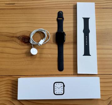 Apple Watch Series 7 - 45 mm - Midnight Aluminium Sport beschikbaar voor biedingen