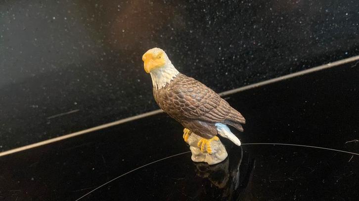 Schleich Vintage Adelaar 16702, Verzamelen, Dierenverzamelingen, Zo goed als nieuw, Beeldje of Figuurtje, Paard, Ophalen of Verzenden