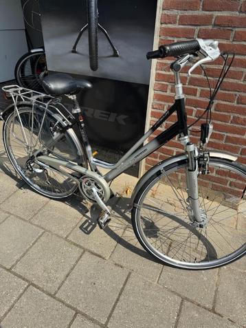 fiets beschikbaar voor biedingen
