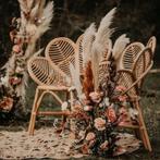 Lotus stoelen te huur voor jouw bruiloft of event!, Hobby en Vrije tijd, Feestartikelen | Verhuur, Ophalen, Geboorte of Huwelijk