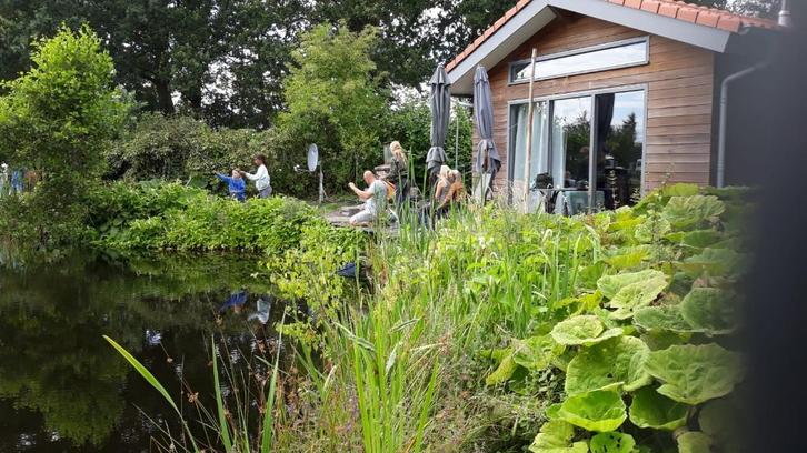 vakantiehuis aan visvijver, Vakantie, Vakantiehuizen | Nederland, Friesland, Chalet, Bungalow of Caravan, Landelijk, In bos, 2 slaapkamers