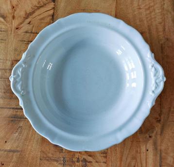 Petrus Regout schaal beschikbaar voor biedingen