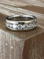 Zware 14krt witgouden rijring met diamanten ca. 1.05ct, Ophalen, Zo goed als nieuw, 17 tot 18, Met edelsteen