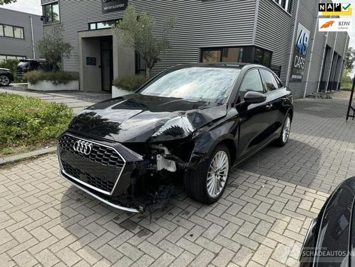Audi A3 1.5 35TFSI S-LINE LEDER/NAVI/CRUISE/LED-MATRIX/VOL, Auto diversen, Schadeauto's, Audi, Automaat, Benzine, Sedan