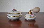 Vintage Set Kaptafel Doosje Parfumverstuiver, Antiek en Kunst, Ophalen of Verzenden