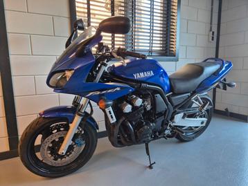 Te koop Yamaha FZS 600 Fazer BJ 2002 Z.G.O.H beschikbaar voor biedingen