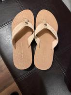 Tommy Hilfiger Slippers Maat 36 - Zo goed als nieuw!, Ophalen of Verzenden, Zo goed als nieuw, Beige, Slippers