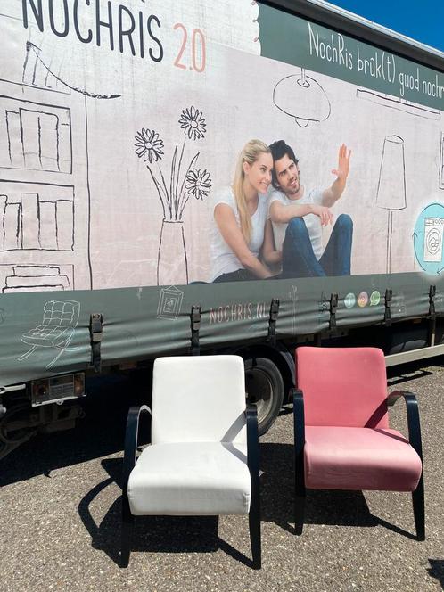 2x ikea hova stoel - kringloopwinkel nochris 2.0, Huis en Inrichting, Fauteuils, Ophalen
