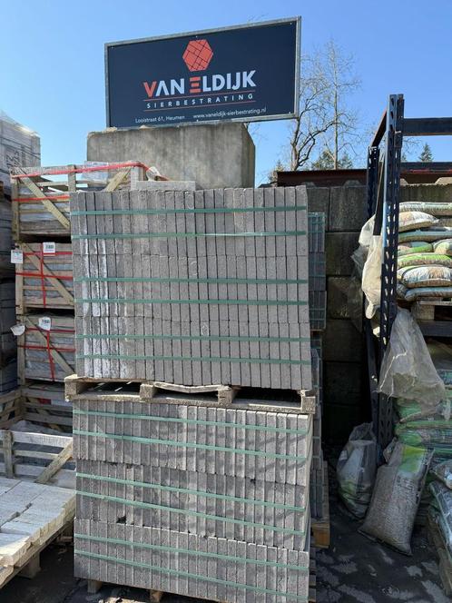 GOEDKOPE Betontegel 30x30x4.5 cm stoeptegel trottoirtegel HK, Tuin en Terras, Tegels en Klinkers, Nieuw, Terrastegels, Beton, 10 m² of meer