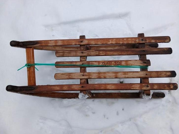 Houten slee Davos, Kinderen en Baby's, Speelgoed | Buiten | Sleeën, Gebruikt, Hout, Ophalen