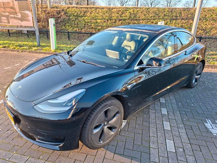Tesla Model 3 2019 Zwart, Auto's, Tesla, Particulier, Model 3, Elektrisch, Sedan, Automaat, Origineel Nederlands, Zwart, Zwart